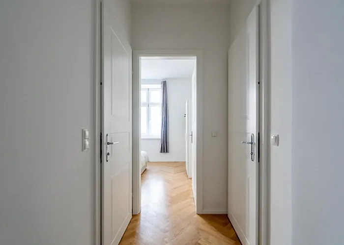 דירה Premium With Balcony *