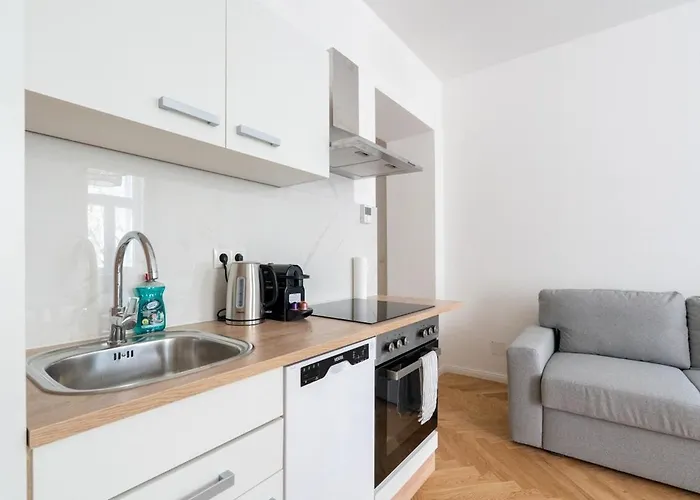 Premium With Balcony דירה